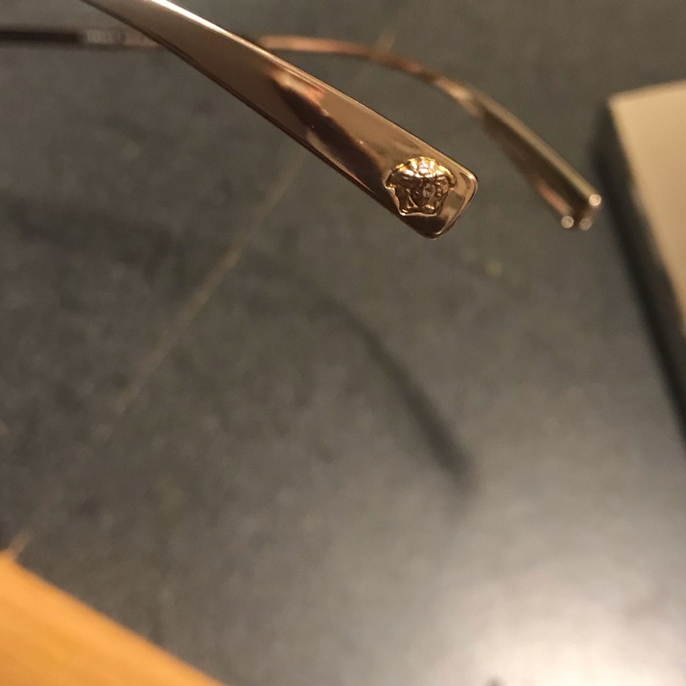 SALE Authentic Versace Black/Gold Sunglasses - Picture 8 of 8